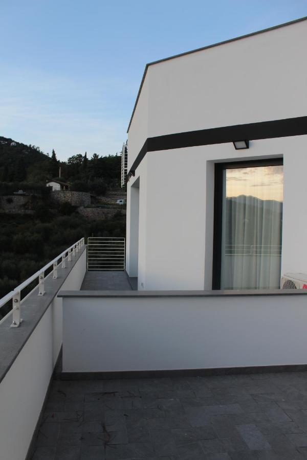 Abelia 4 Apartment Pietra Ligure Exterior photo